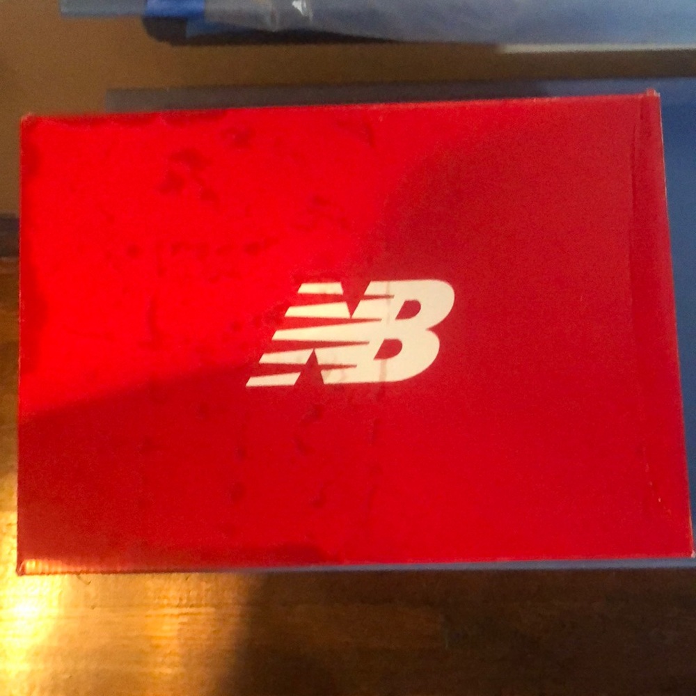 New Balance Omni1s